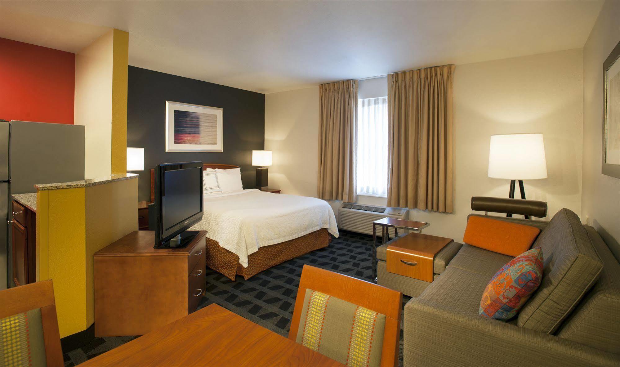 TownePlace Suites Dulles Airport Sterling Extérieur photo